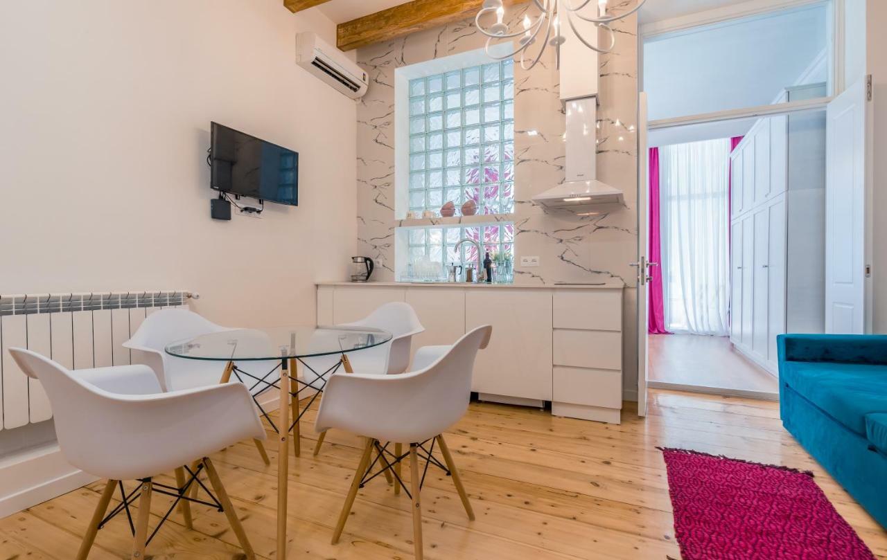 Irina'S Cozy Apartment #21 تبليسي المظهر الخارجي الصورة
